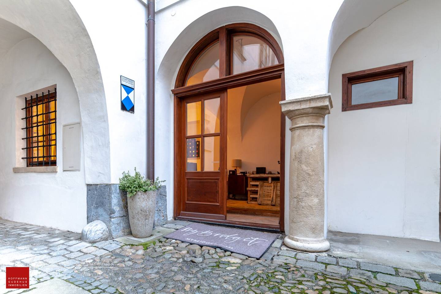 ATELIER IM HISTORISCHEN PALAIS
