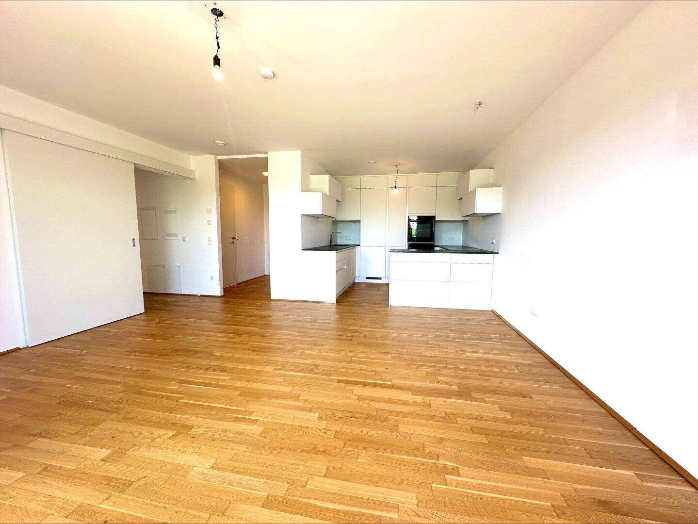 Luxury meets nature: high-quality apartment in a green tranquil location with pool and wellness