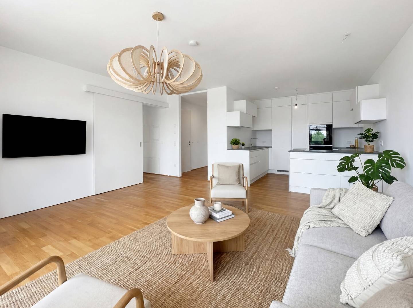 Luxury meets nature: high-quality apartment in a green tranquil location with pool and wellness