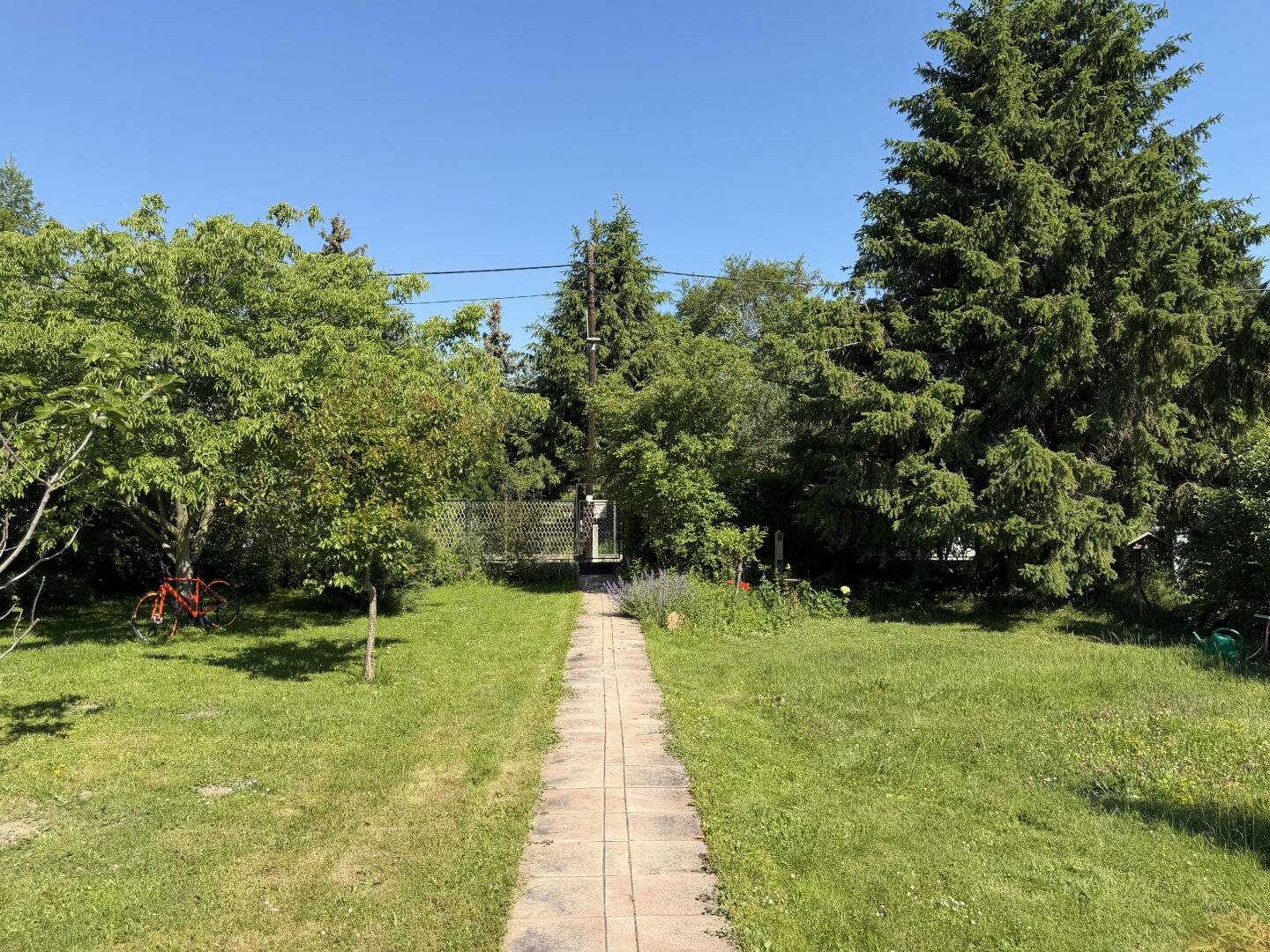 Dreamlike Refuge in a Picturesque Location, Sunny, On Own Land, Summer House, Quiet Location