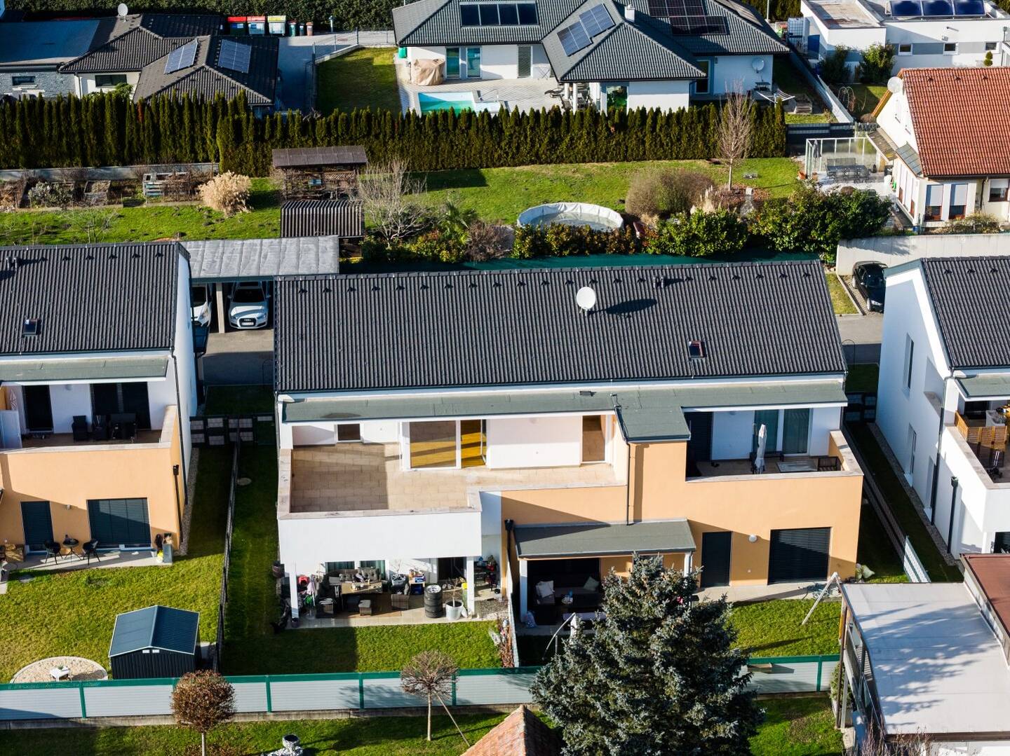 Moderne Terrassenwohnung in Kalsdorf bei Graz – Erstbezug mit Garage, Stellplatz und großer Terrasse, nur 12 Wohneinheiten!