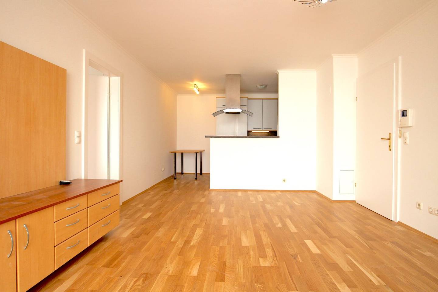Dornbach Deluxe 2.5 rooms + Terrace