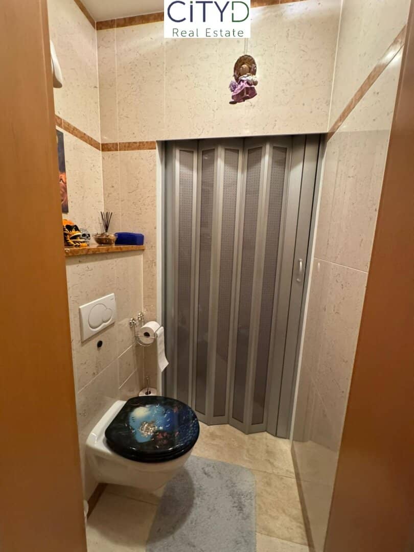 Permanent two room old building apartment Best location