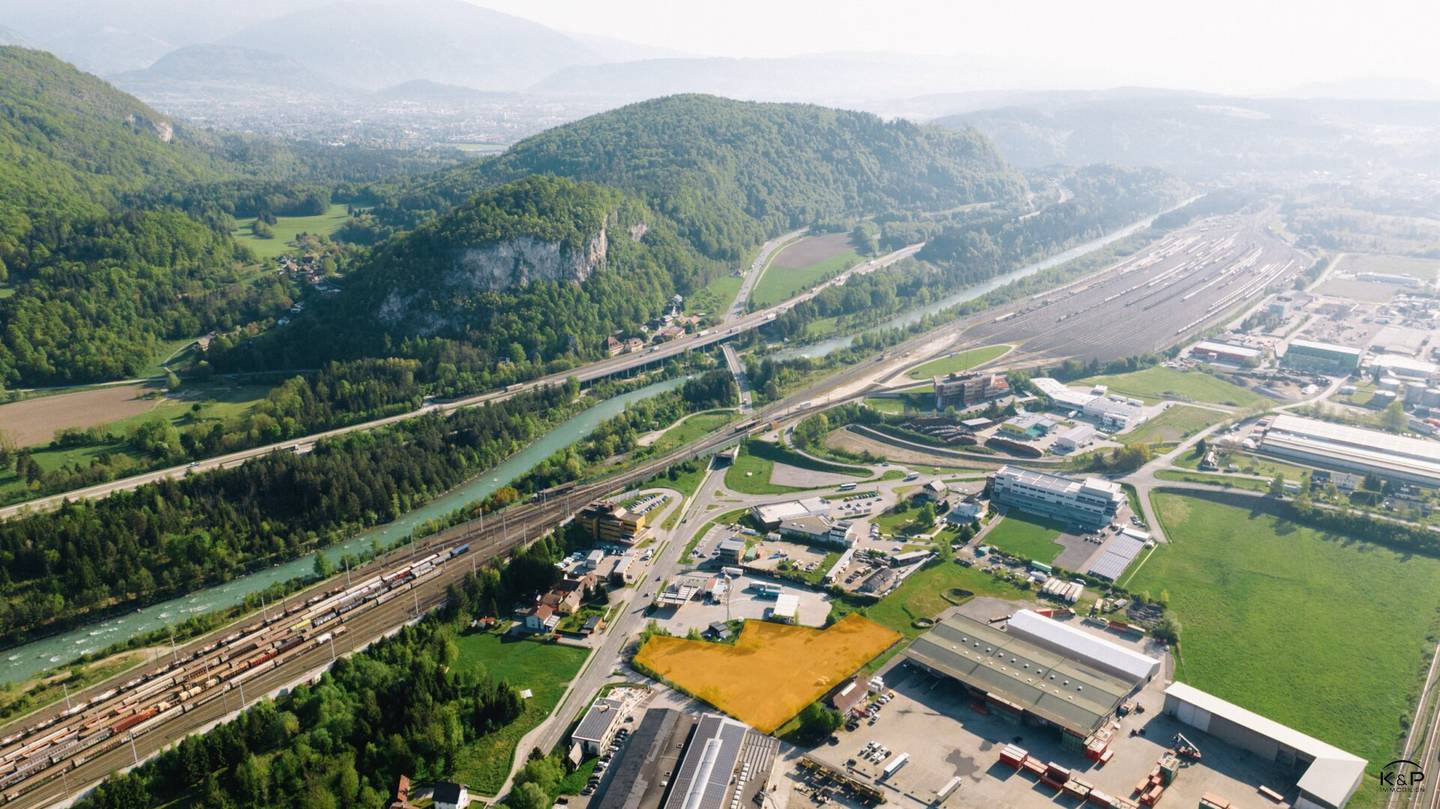 TEILBAR - Gewerbegrundstück mit Entwicklungspotenzial in Fürnitz – ca. 8.300 m² – Miete oder Baurecht möglich