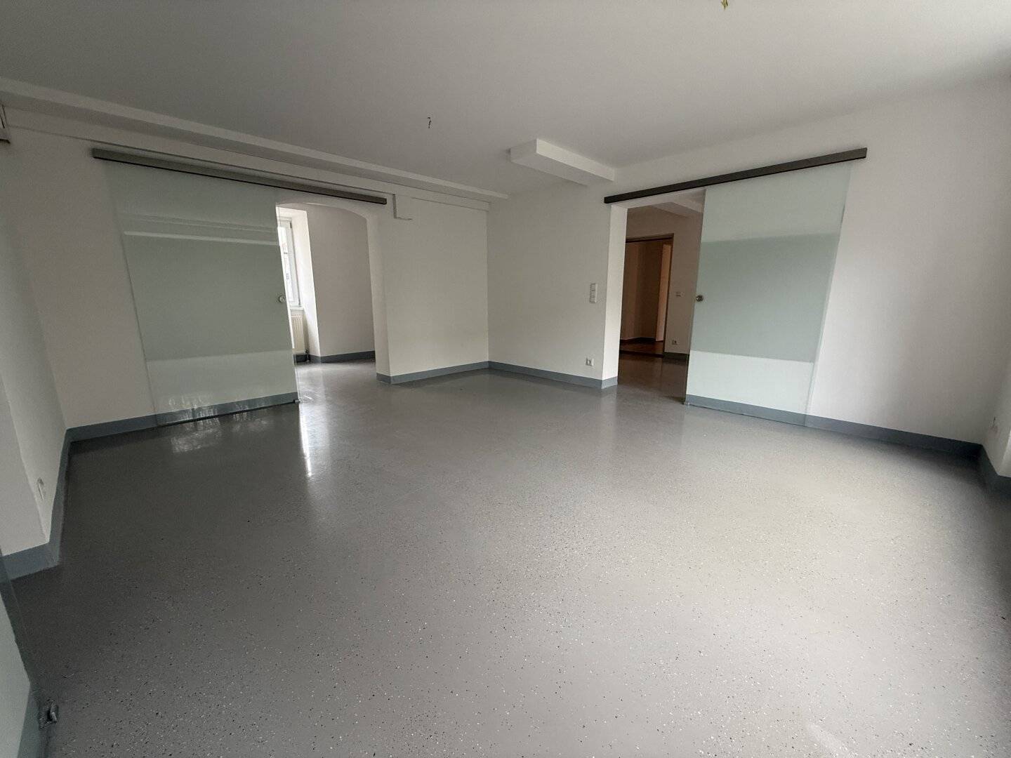 PRACTICE + INDUSTRY &amp; TRADING ESTATE WEIGELSDORF