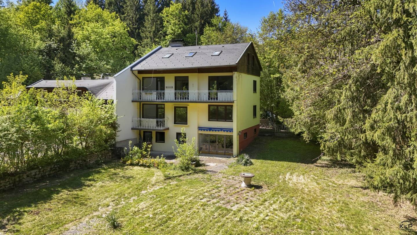 Besondere Liegenschaft in Pörtschach – eingebettet in die Natur und nahe dem türkisblauen Wörthersee