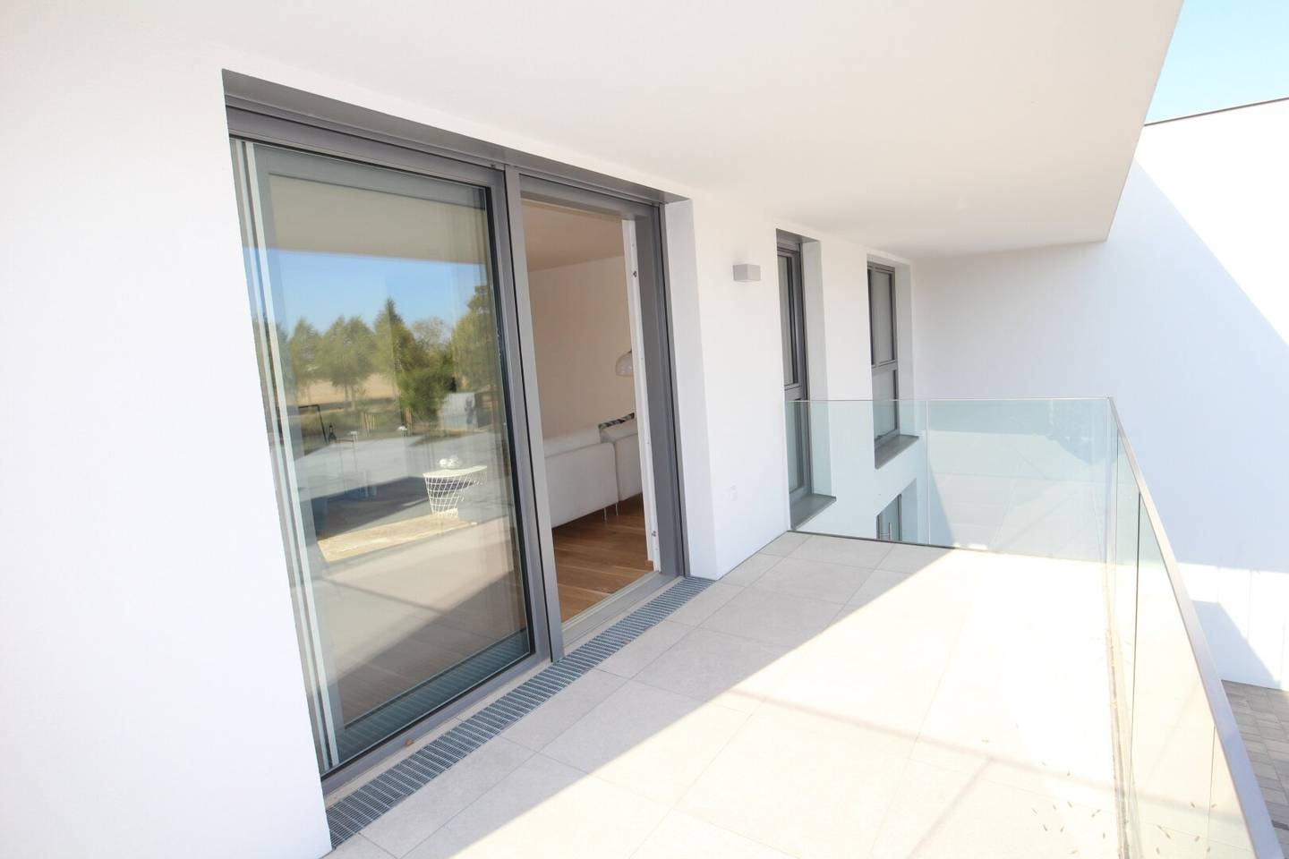 LEITHA SUITE BRUCK 2 room apartment with balcony
