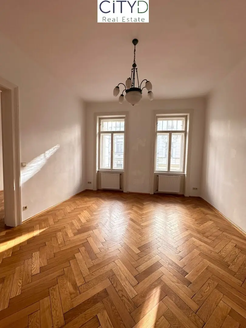 ++LIVING IN WÄHRING++ 3,5-Zimmer-Altbauwohnung und Loggia