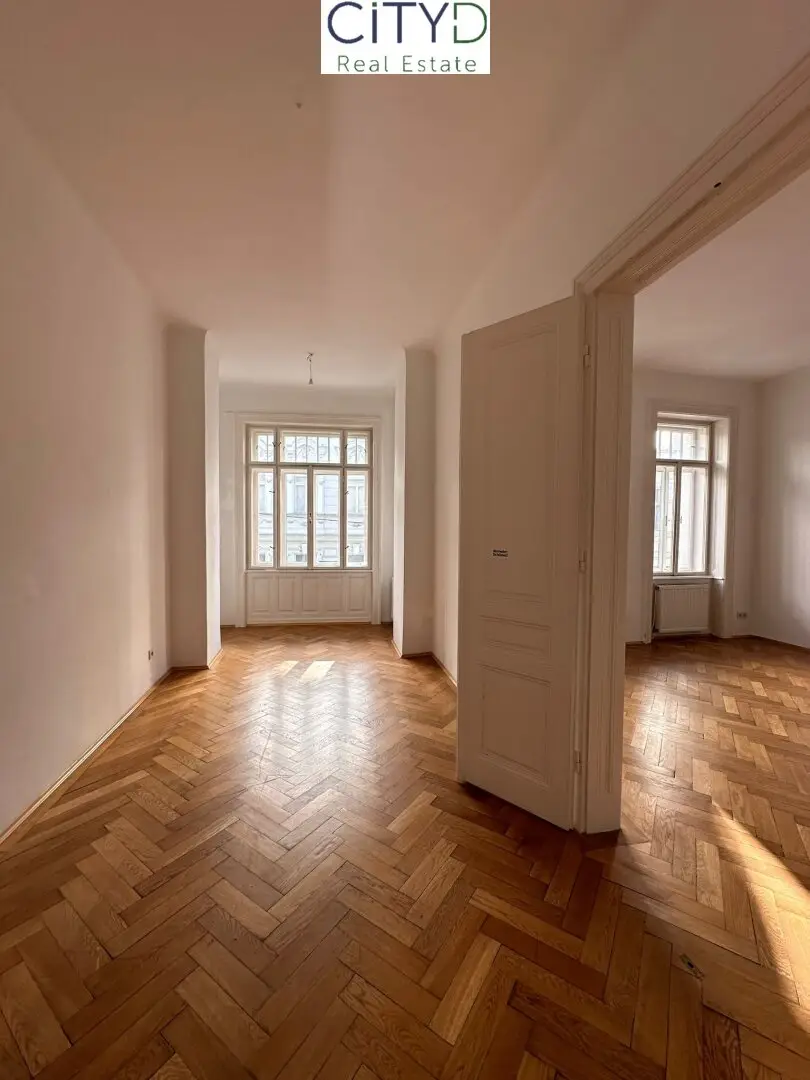 ++LIVING IN WÄHRING++ 3,5-Zimmer-Altbauwohnung und Loggia