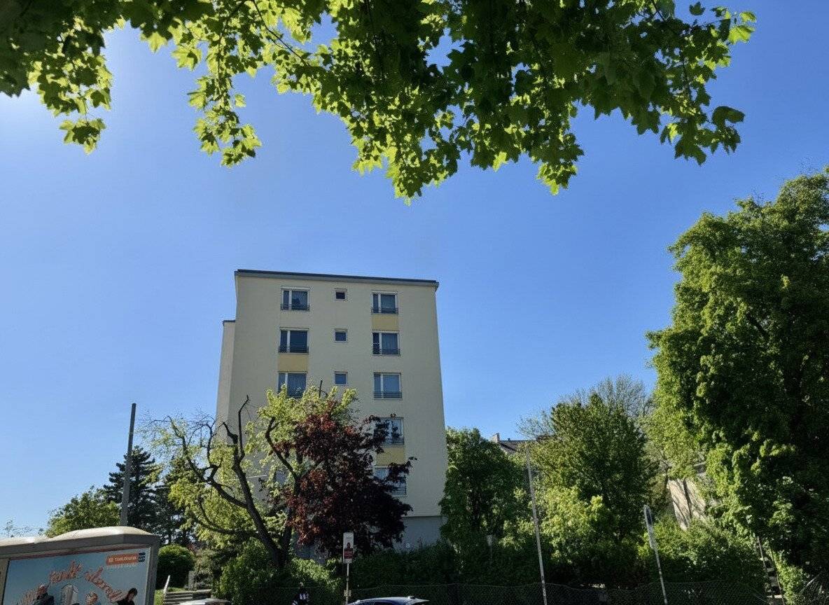 Wonderful apartment in a good Hietzing location