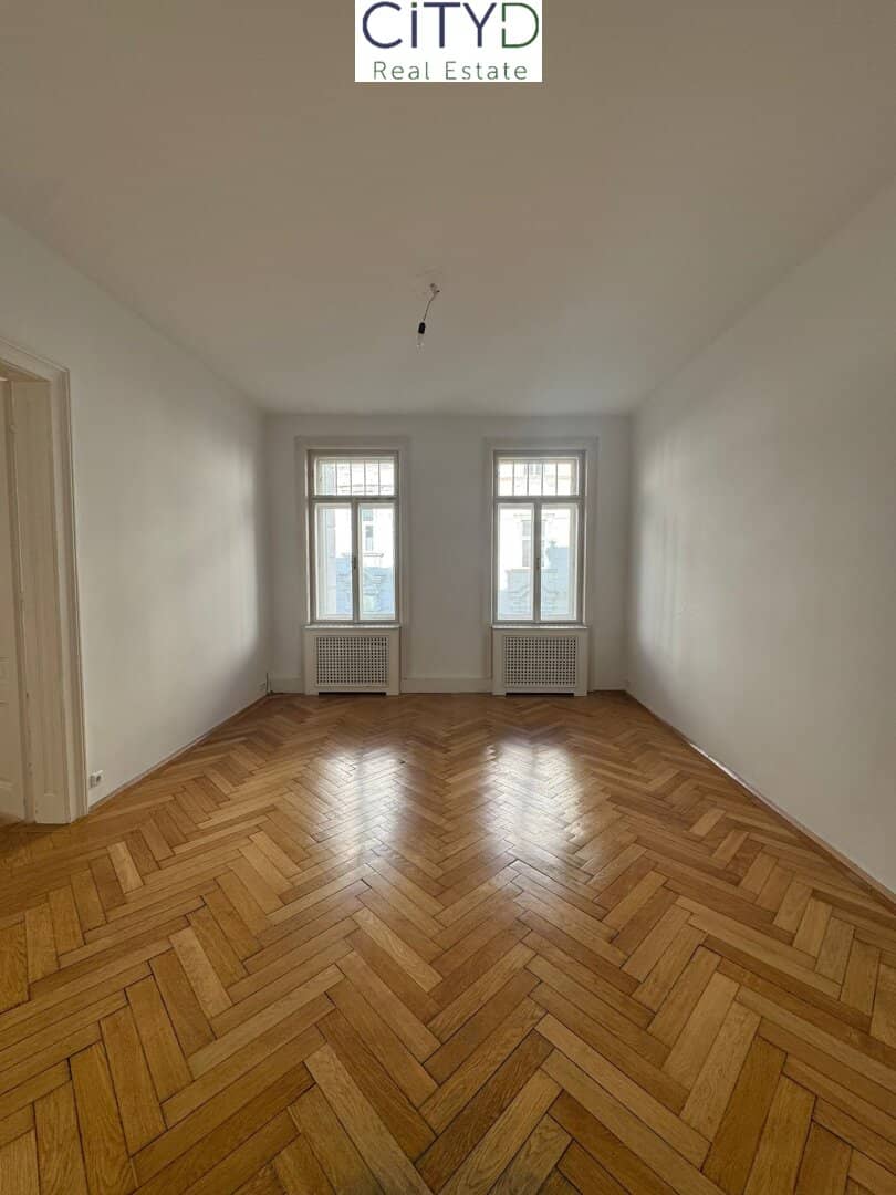 3,5-Zimmer-Altbauwohnung und Loggia