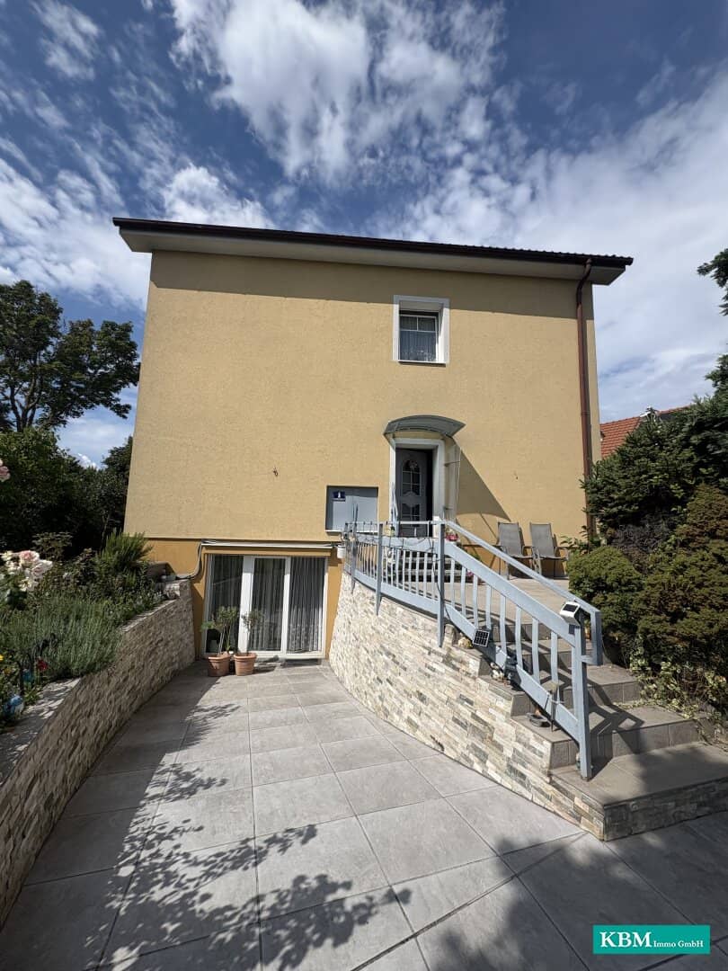 Well-maintained house with garden