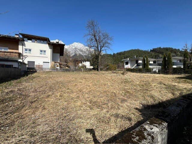 Partner for a 5 room duplex in Mils sought","de":"Partner für 5 Zimmer Doppelhaus in Mils gesucht!"},