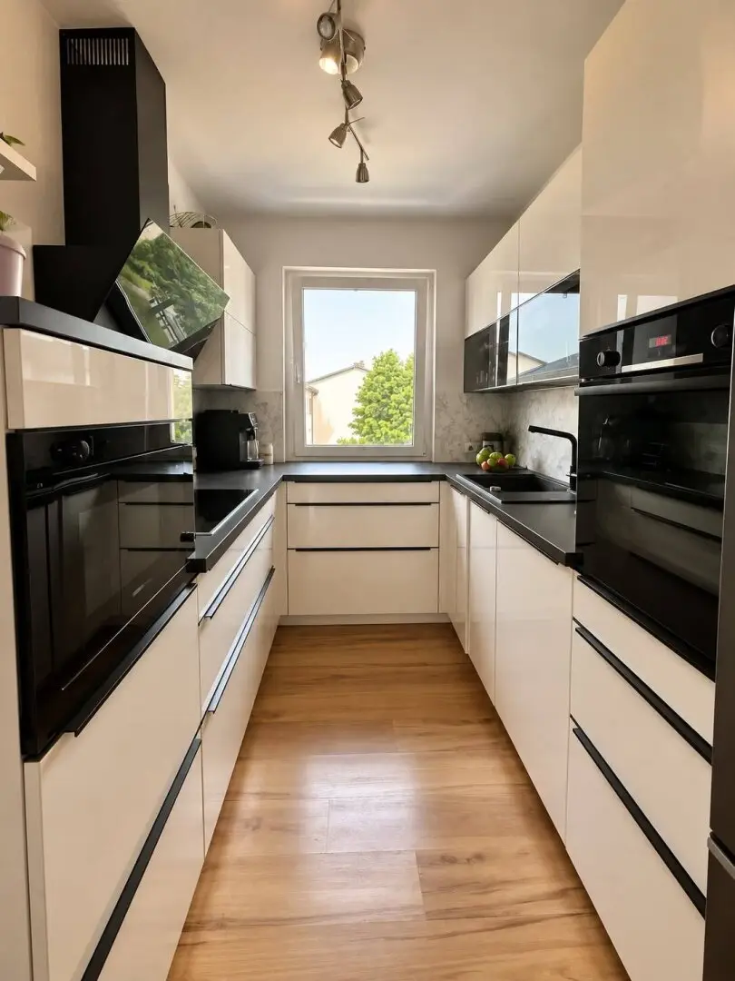 New price: Beautiful 3 room apartment with loggia in Haid at top price - immediately available
