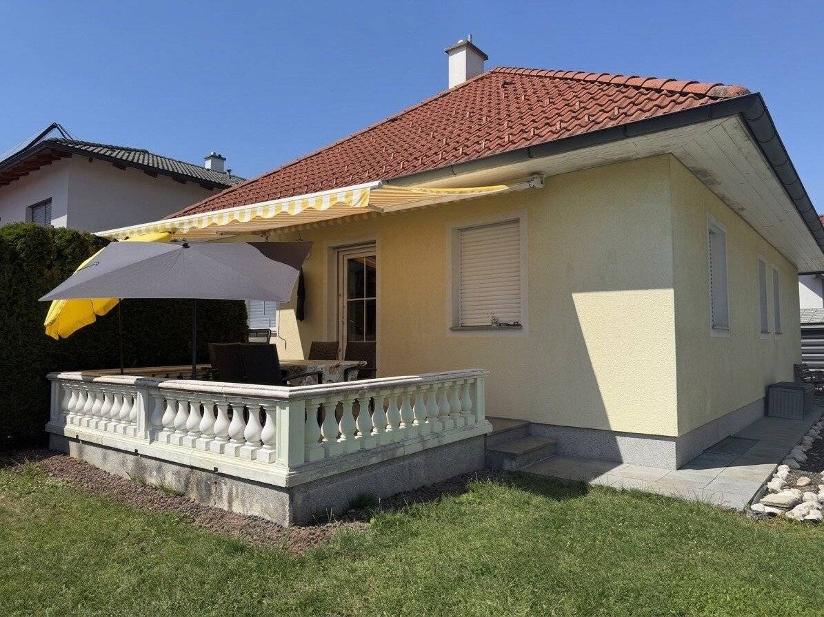 Eigenheim macht Glücklich!  Modernes Haus mit Keller und Südterrasse !