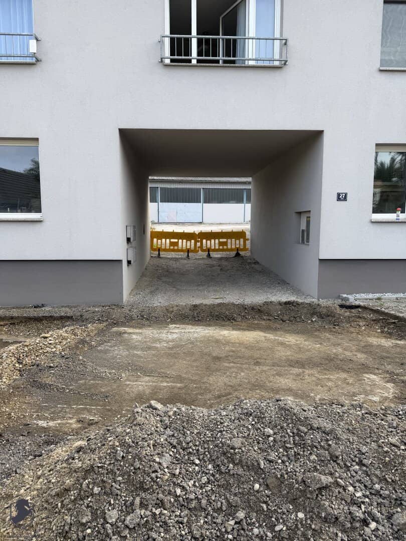 Wohnhaus mit 3 Wohneinheiten, Ausbaupotenzial & laufenden Mieteinnahmen