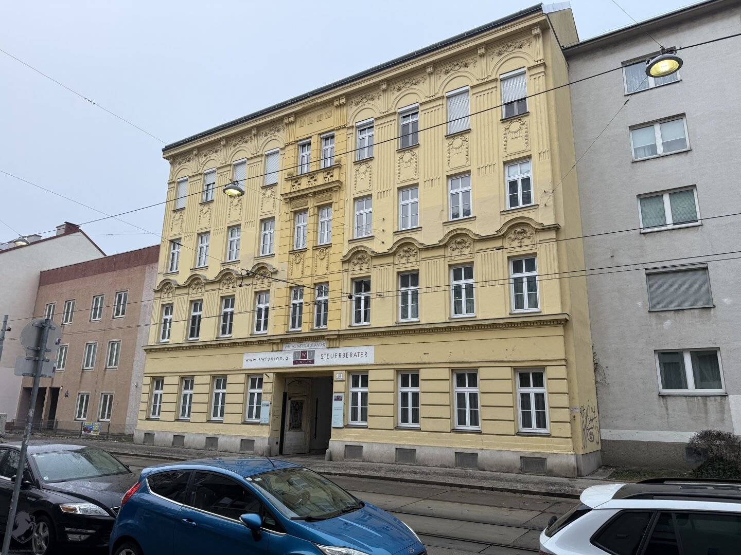 Investment property in top location in Wien – high yield investment with 12 units