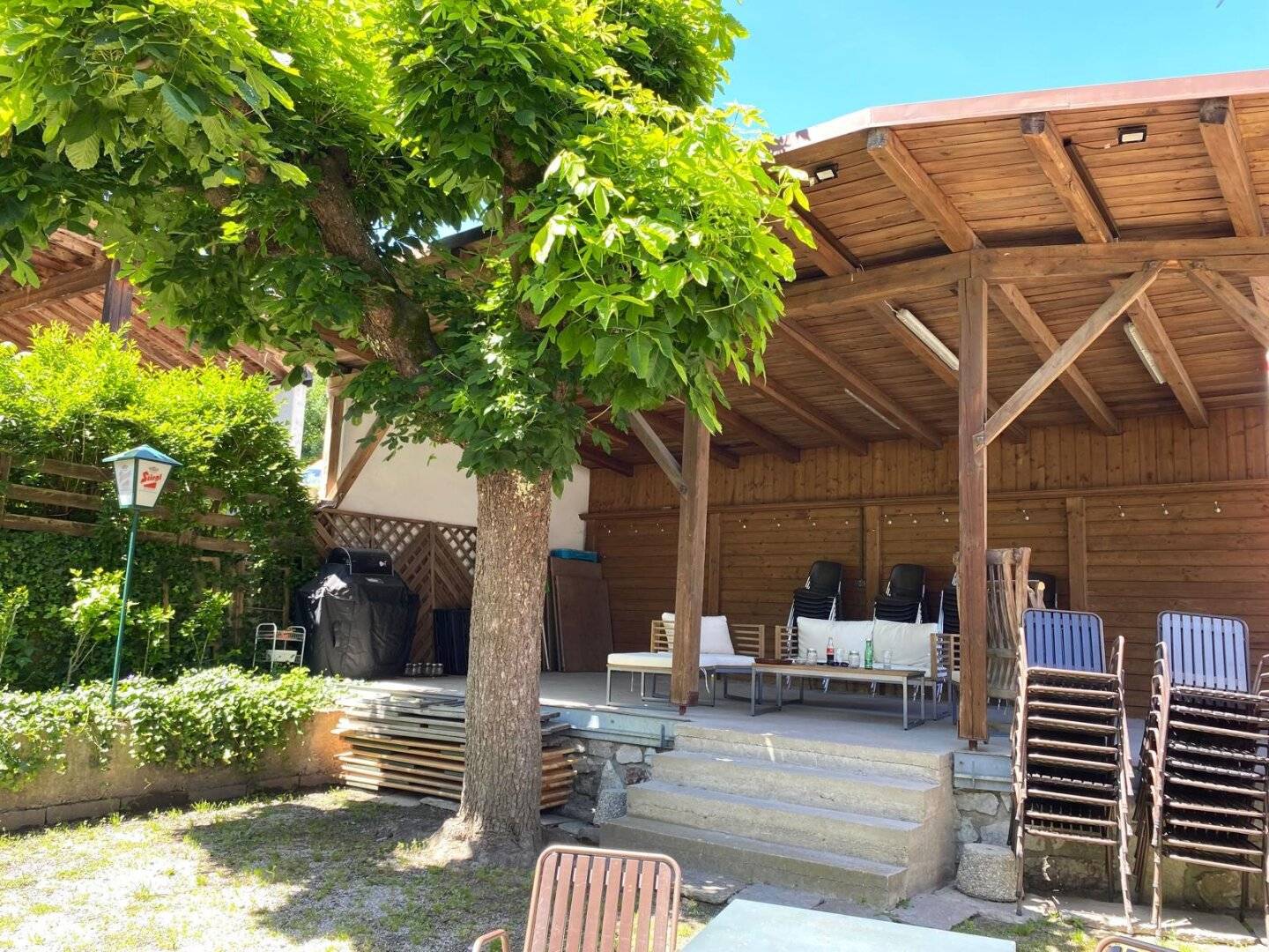 Immobilie mit vielen Möglichkeiten - Traditions Gasthaus & Beherbergungsbetrieb im Oberland