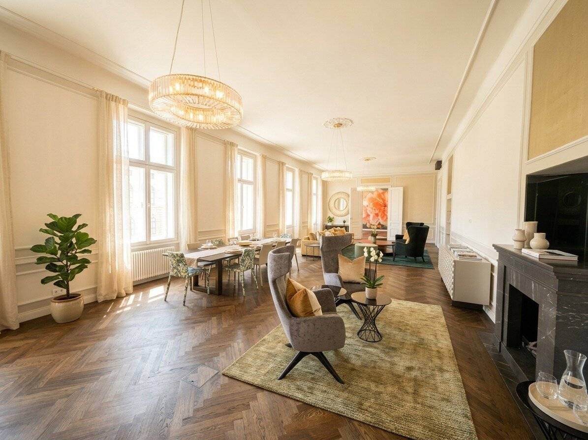 Innenstadt-Luxus: Voll möbliertes City-Juwel mit KFZ-Stellplatz
