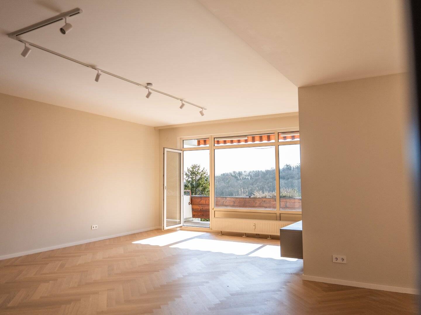 High quality first occupancy with balcony, greenery and Vienna view in Pötzleinsdorf