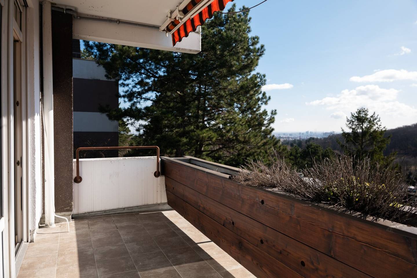 High quality first occupancy with balcony, greenery and Vienna view in Pötzleinsdorf