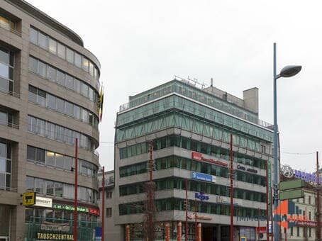 Private offices in top location, commission free