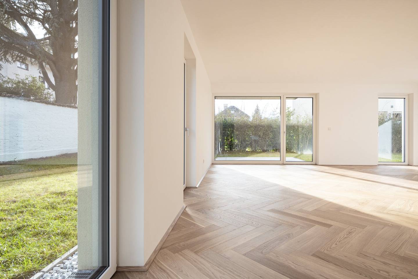 Spacious garden apartment in the green Pradl