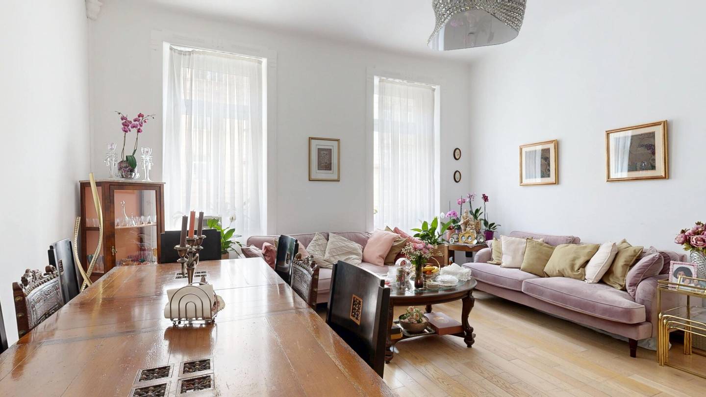 Modernisierte 3-Zimmer-Altbauwohnung mit Balkon im 19. Bezirk