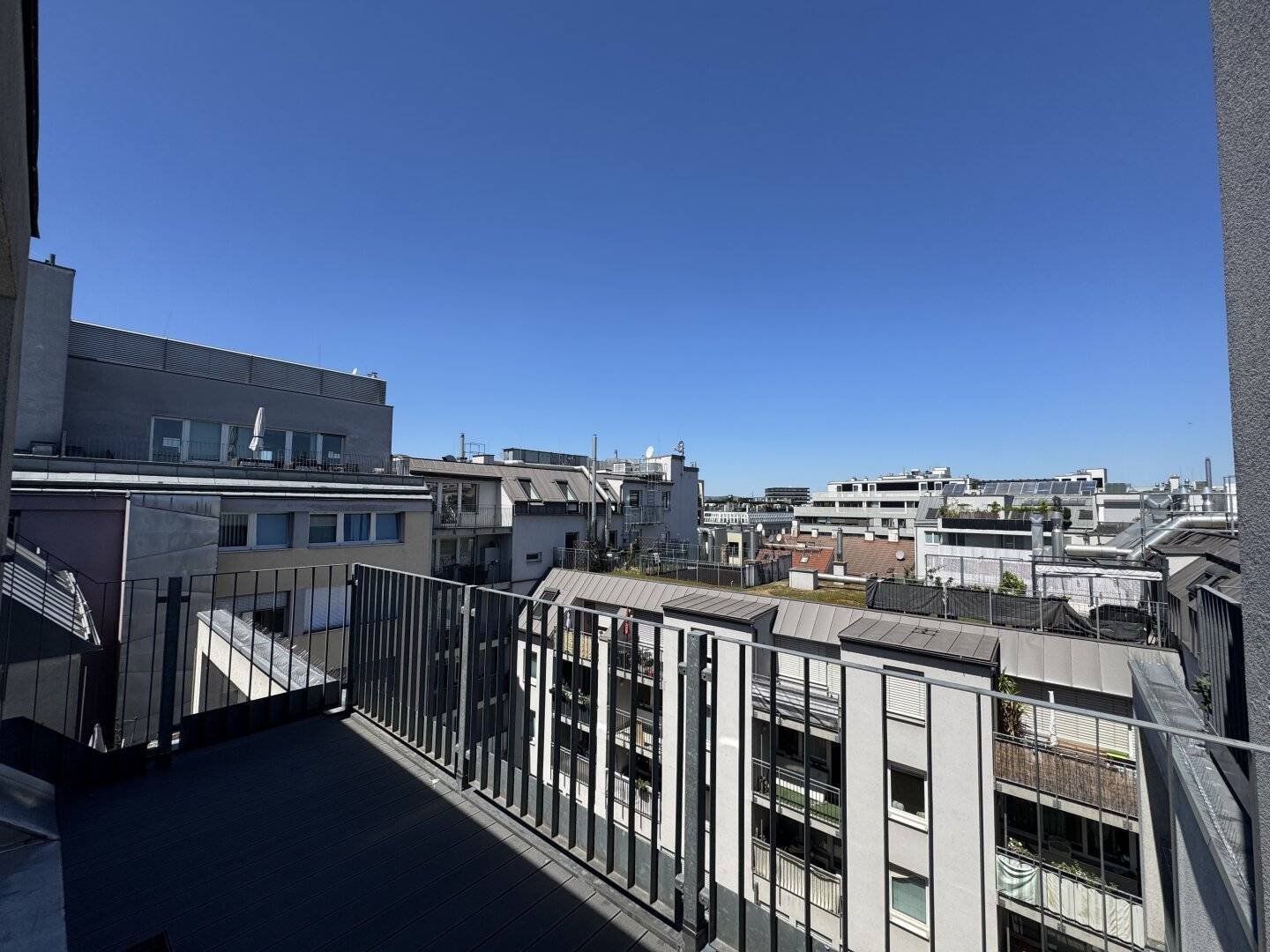 Dream top floor apartment Wiener Hauptbahnhof 2 terraces and a garage U1 Keplerplatz