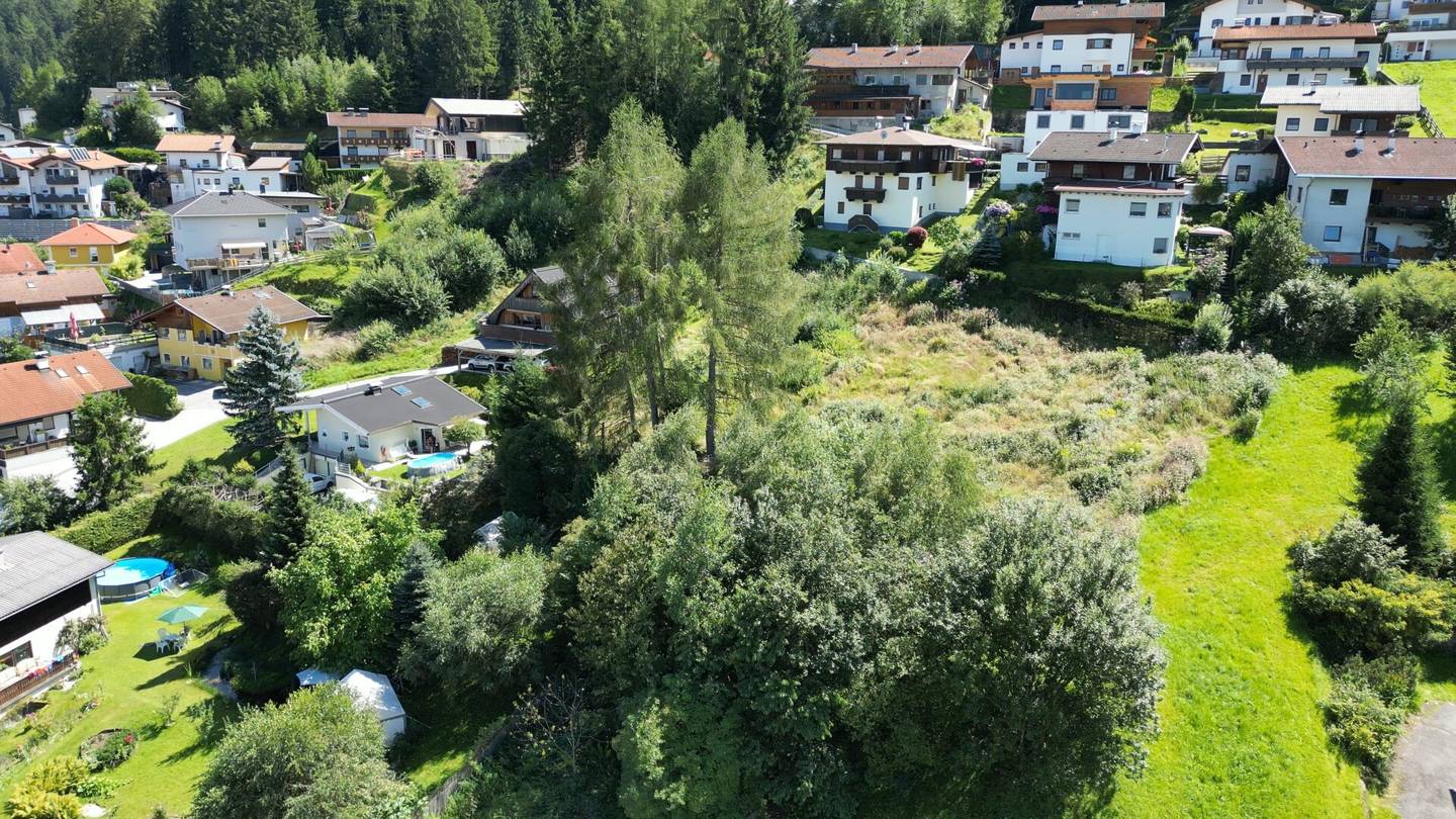 Sonniges Grundstück für Ihr Einfamilienhaus in herrlicher Aussichtslage im Mittelgebirge