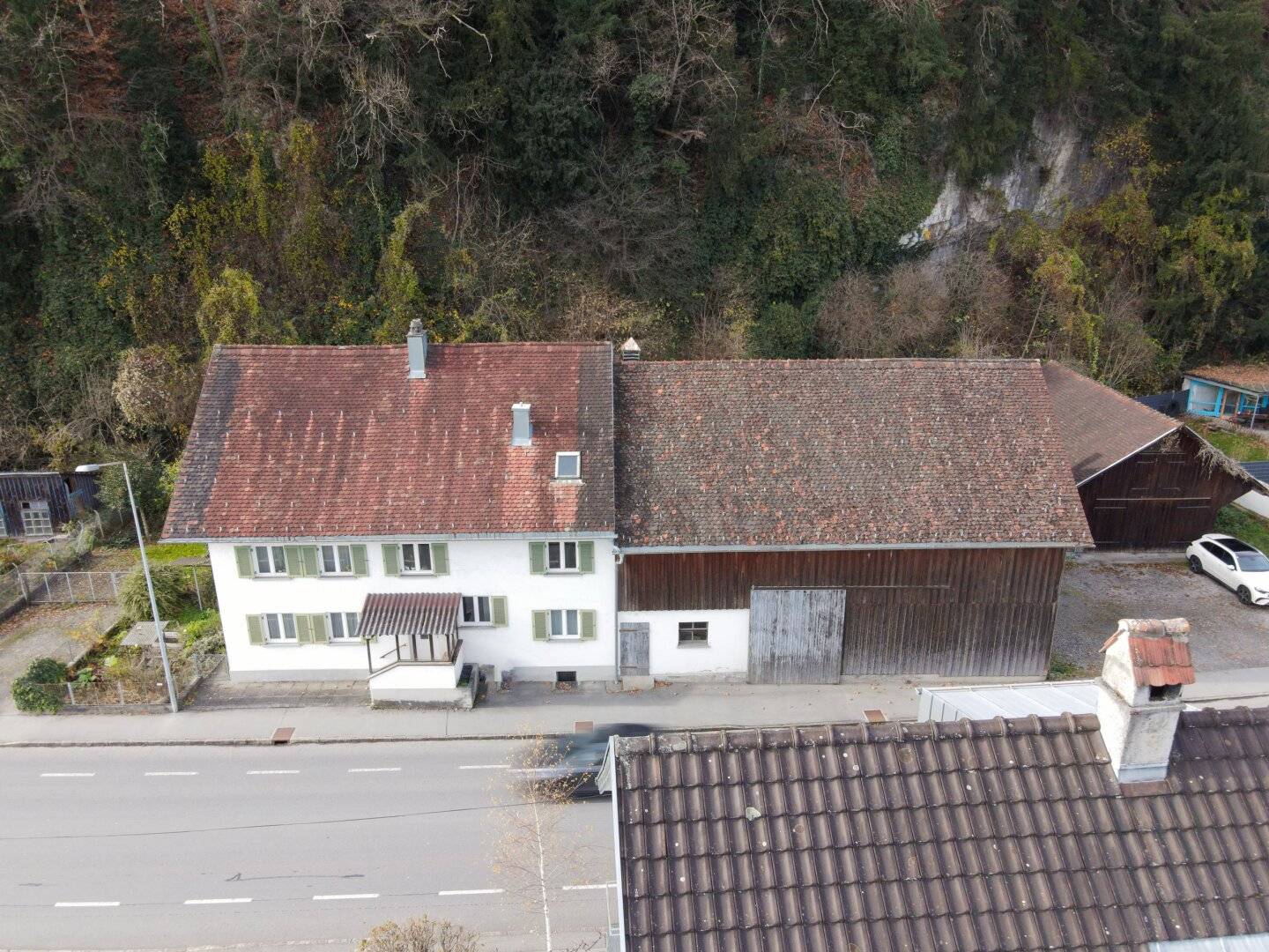 Einmalige Chance für ein günstiges Eigenheim mit vielseitigem Entwicklungspotenzial!