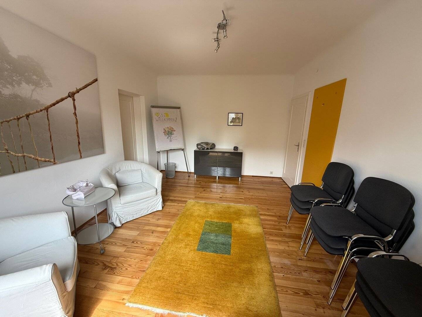 Attraktive 2-Zimmer-Wohnung mit Loggia und toller Infrastruktur!