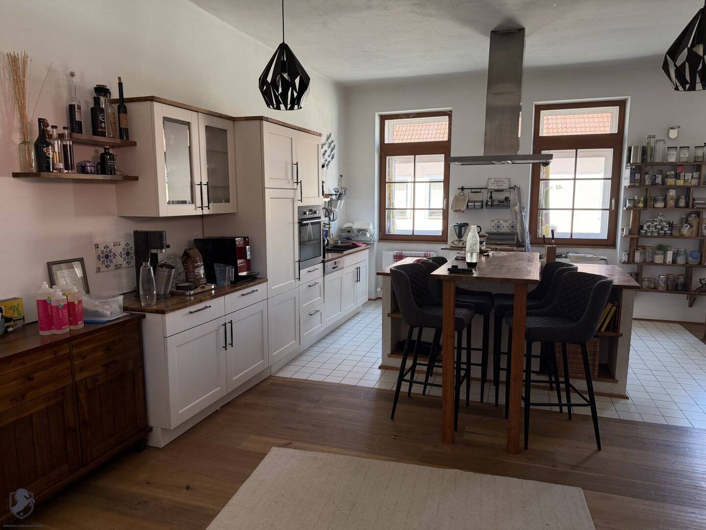 Stylish residential and commercial property with loft character in the Weinviertel