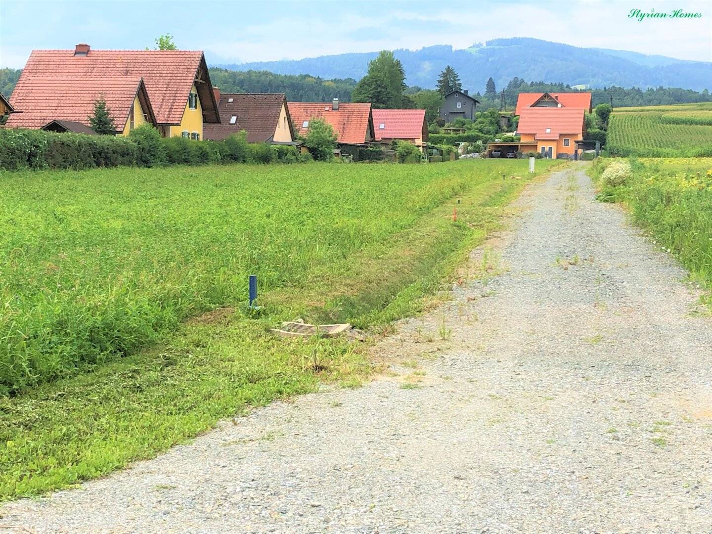 Baugrundstücke mit herrlicher Aussicht und RUHELAGE ca. 700 m² je Parzelle aufgeschlossen