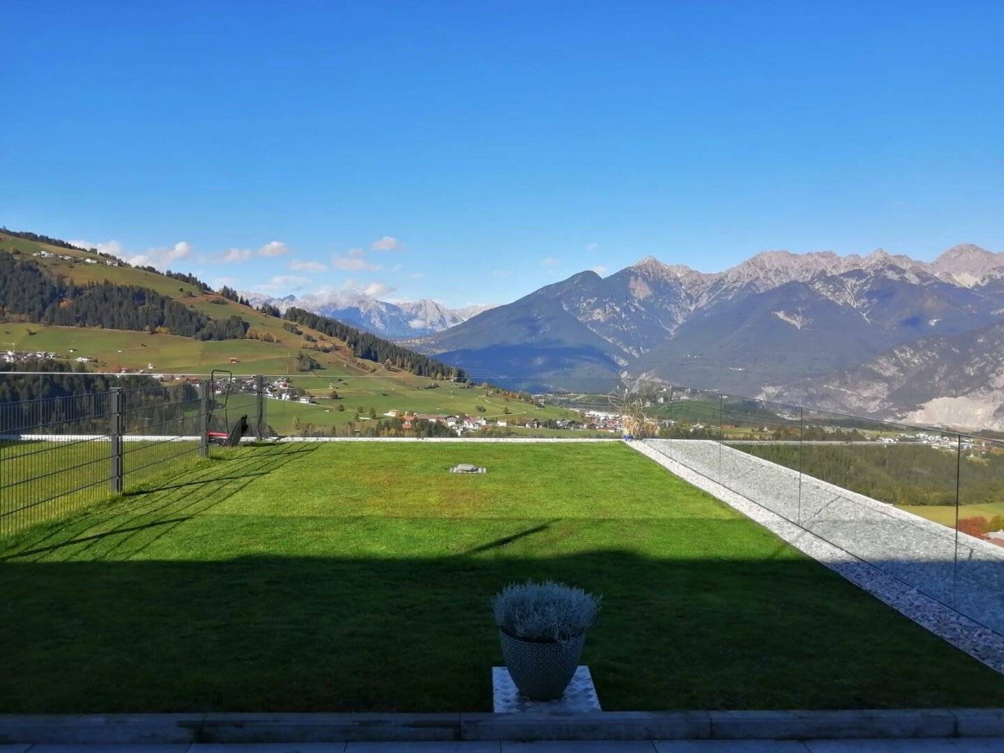 Design &amp; Feel-Good Highlight! Dreamlike 4-room garden apartment with terrace in the low mountain range managerial note? no—ignore that