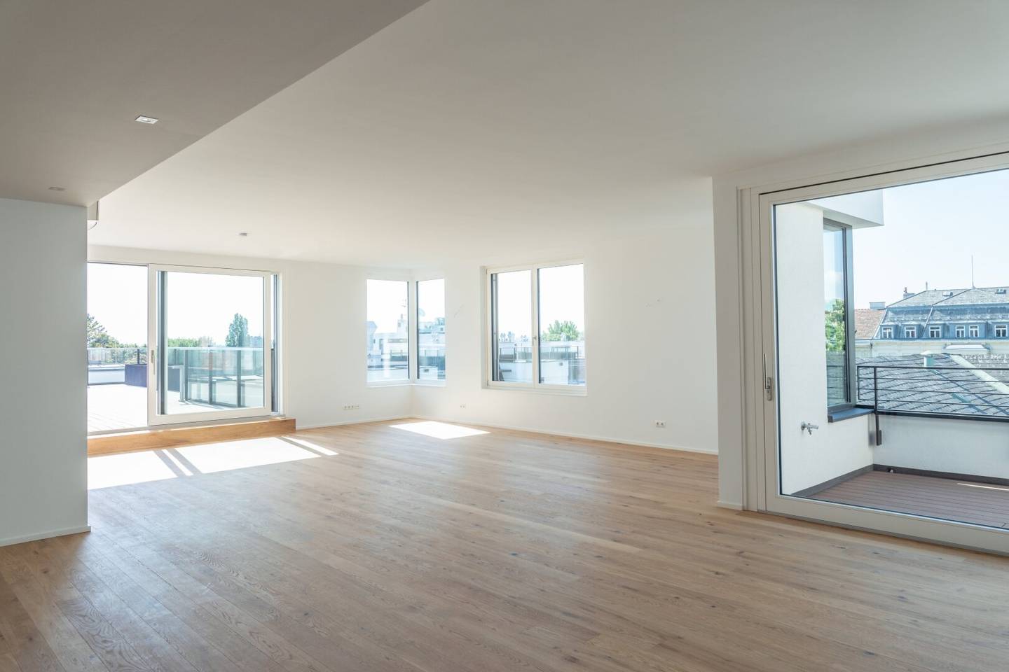 Luxus-Penthouse mit 268 m² Wohnfläche & 174 m² Terrassen – Premium-Investment bis 2031 vermietet