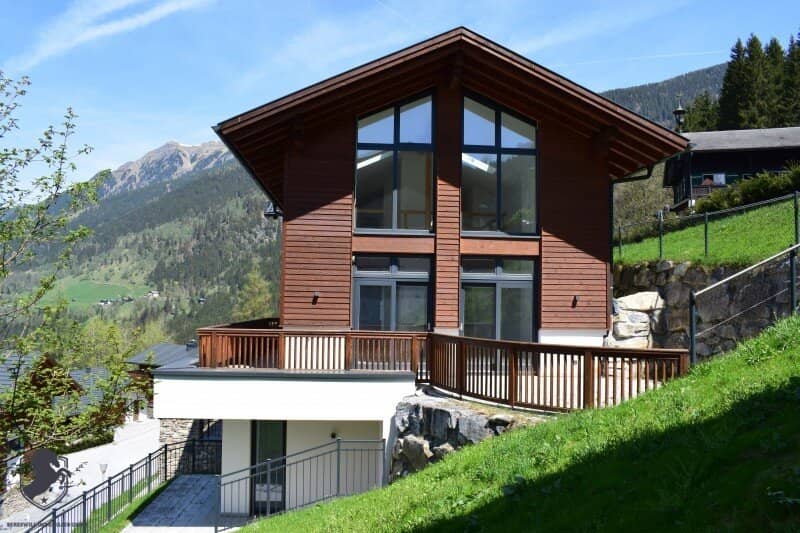 Bergpanorama Deluxe – großzügiges Chalet mit Pool, Wellnessbereich und Lift in Bad Gastein