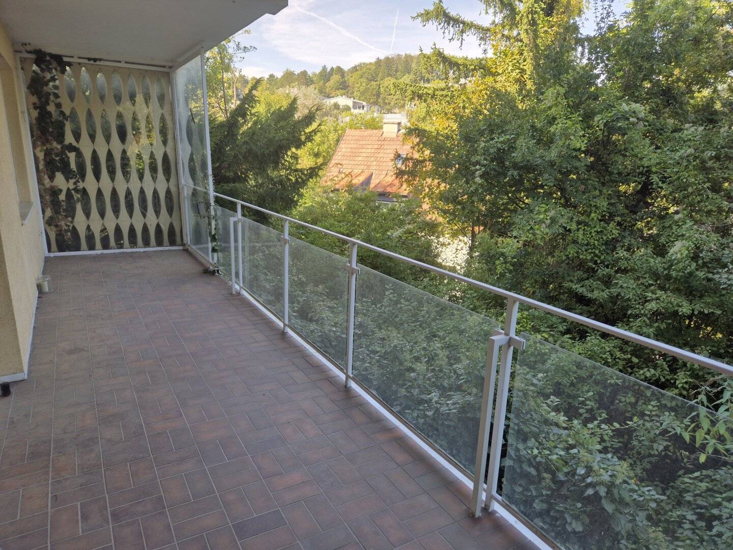 Balcony apartment in a quiet location near Lainzer Tiergarten