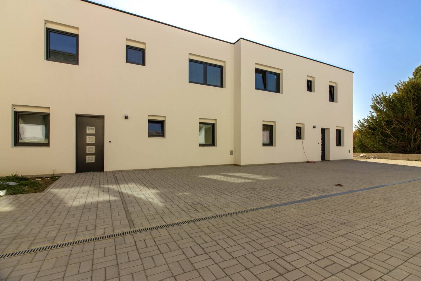 Doppelhaushälfte mit Garten - Schlüsselfertig - Neubau