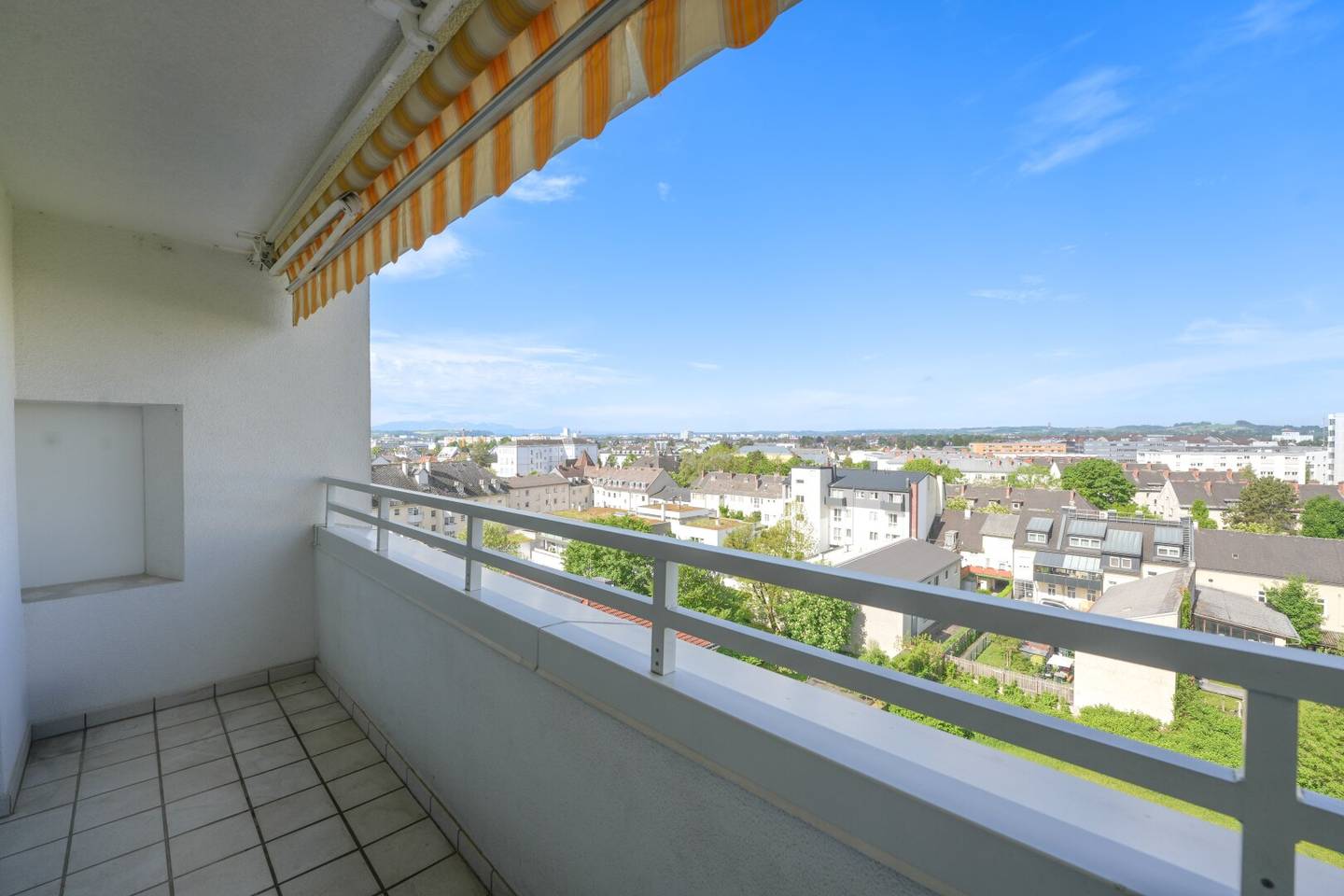 Moderne Maisonette mit traumhaftem Ausblick in Wels - Neustadt