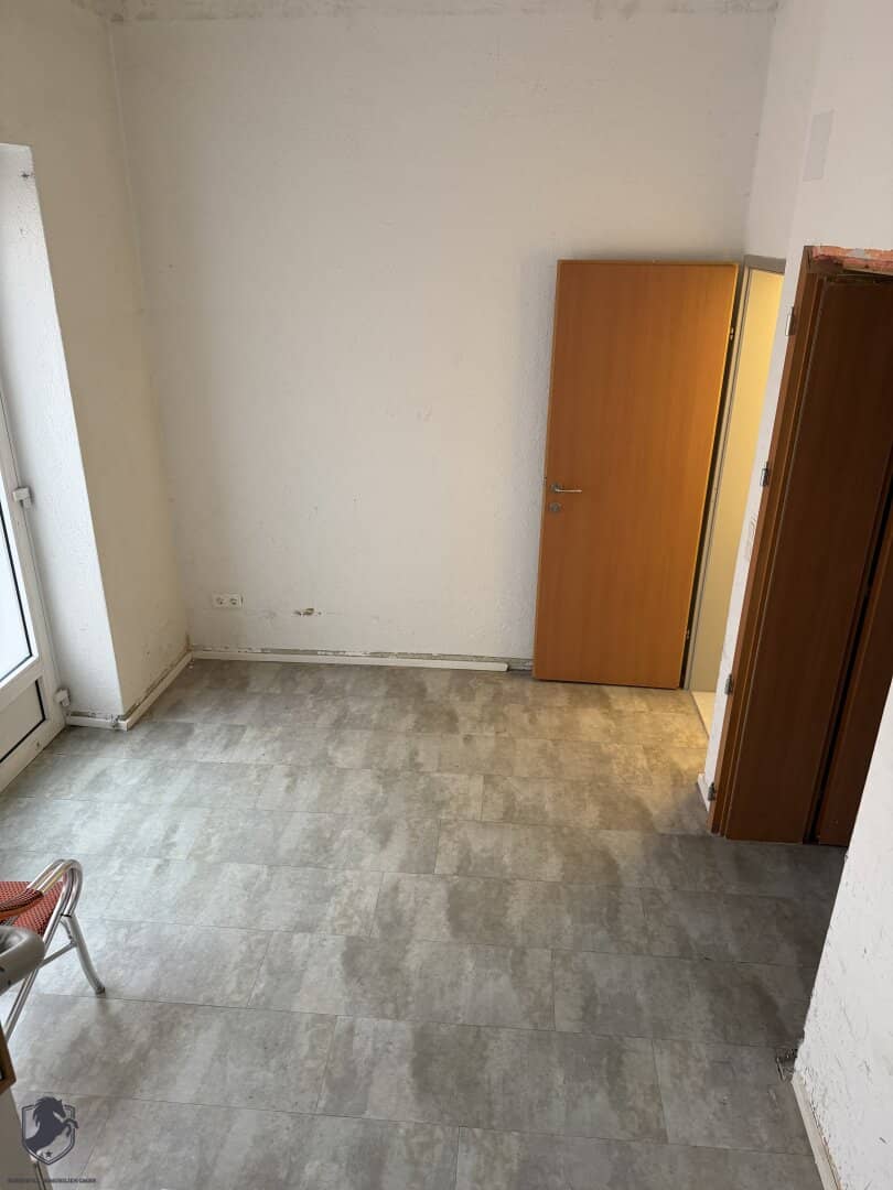Geschäftslokal / Bürofläche mit Galerieebene