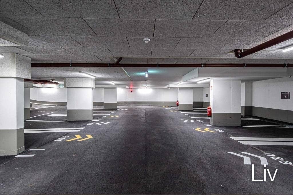 Parking space in underground garage Mühlschüttelpark to rent - Space 25 - Commission-free, de translation preserved? no trailing punctuation, please keep original proper names only (no quotes)