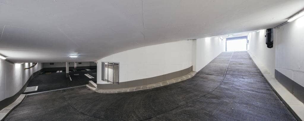 Parking space in underground garage Mühlschüttelpark to rent - Space 25 - Commission-free, de translation preserved? no trailing punctuation, please keep original proper names only (no quotes)