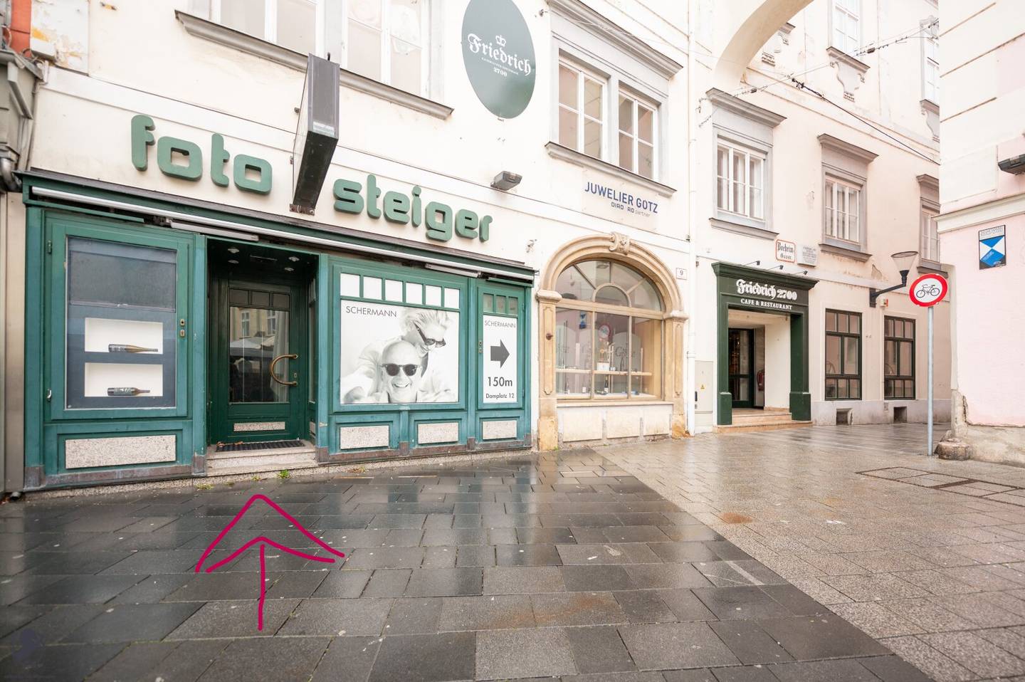 Top-Ladenlokal in Bestlage – ca. 176 m² auf zwei Ebenen