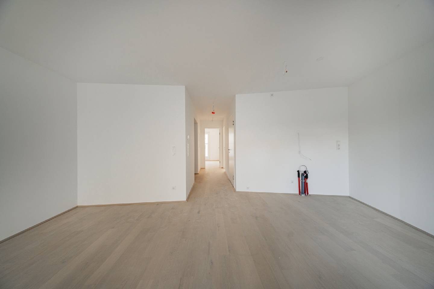 Newly built apartment with loggia in courtyard