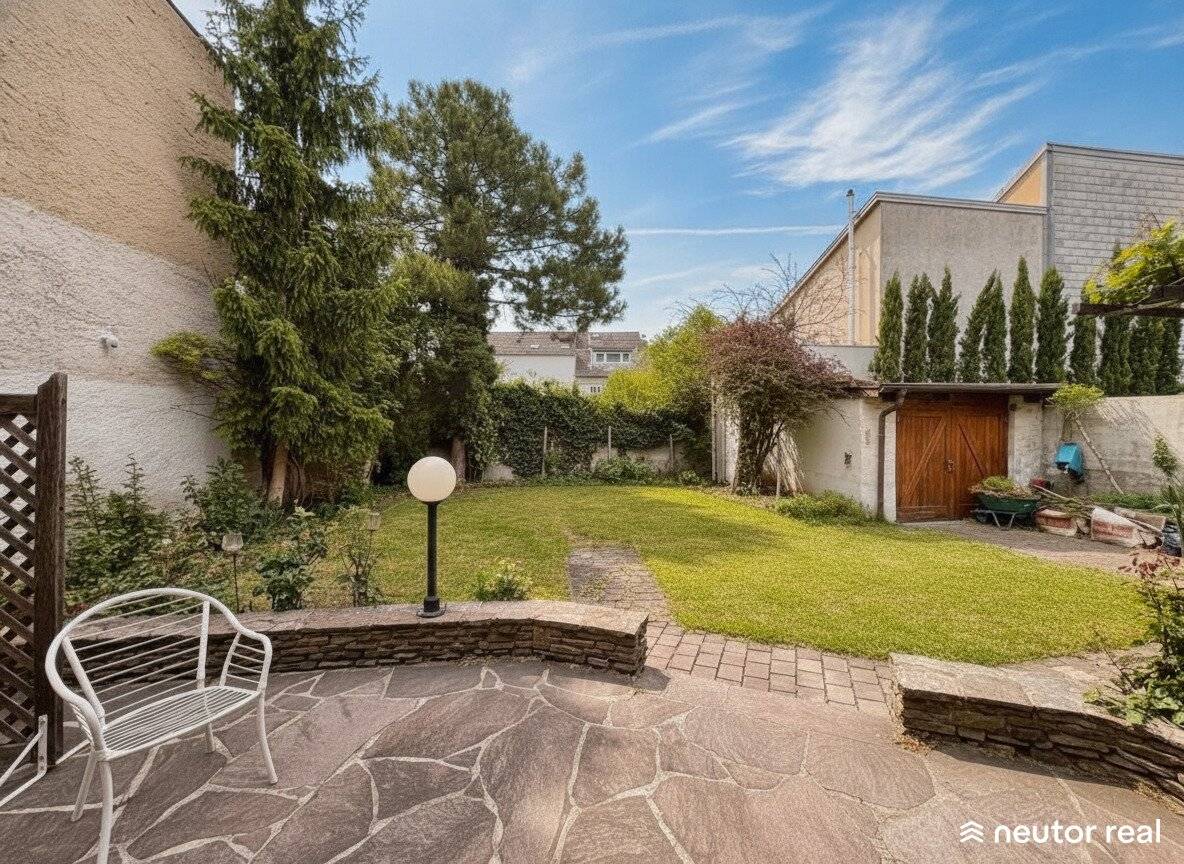 Charmantes Stadthaus in Badens bester Lage | Familientraum auf drei Ebenen