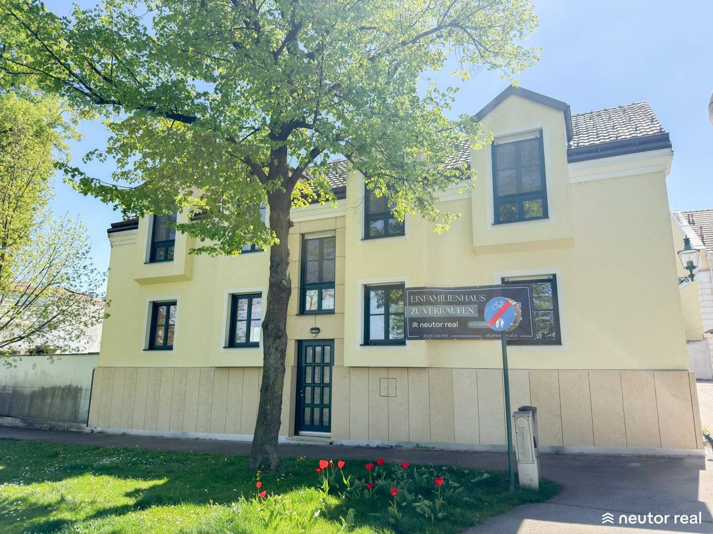 EXKLUSIVES WOHNEN AM DONAUUFER IN BESTLAGE VON TULLN - WINTERGARTEN - GARAGE ***