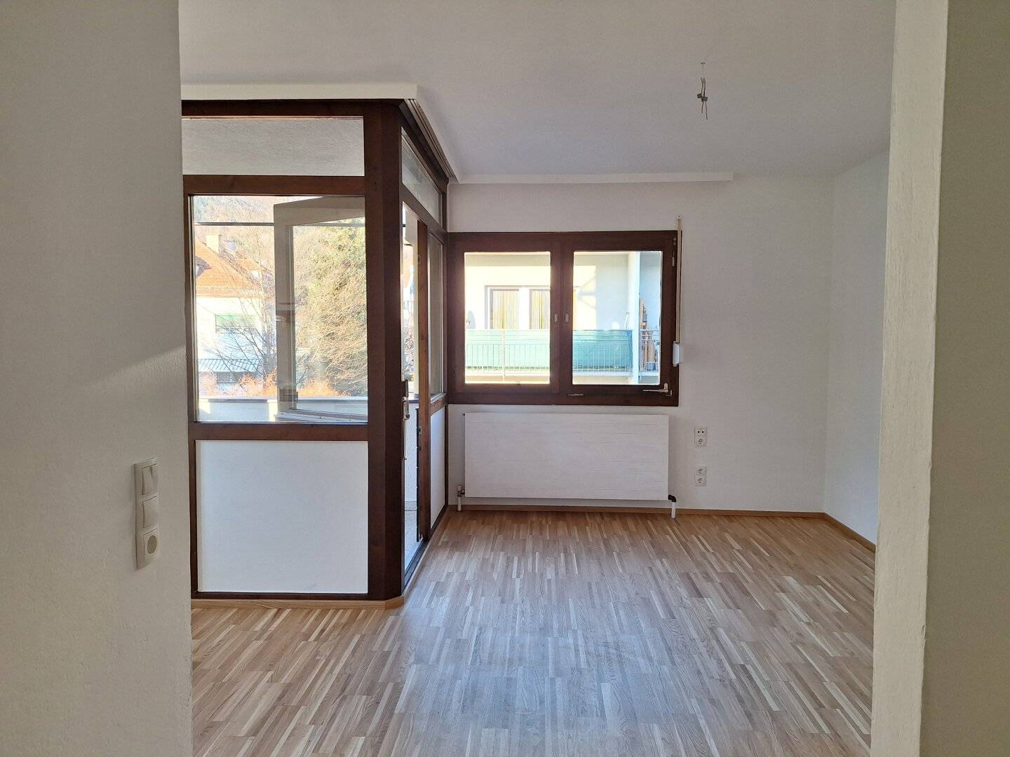Small, nice office with balcony