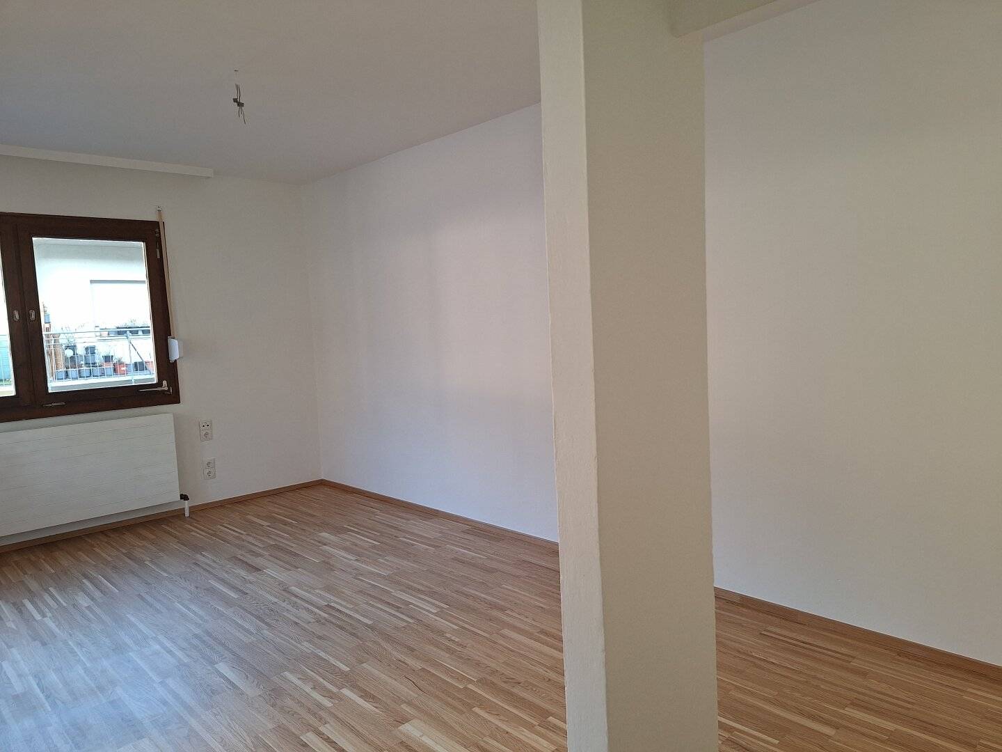 Small, nice office with balcony