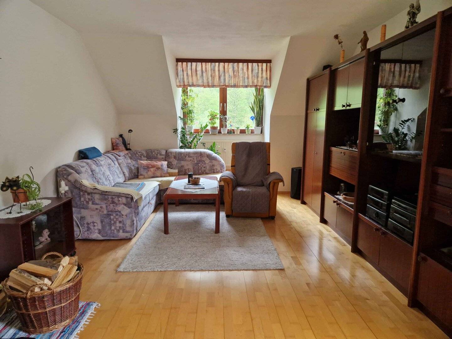Gepflegte 3-Zimmer Wohnung mit nord-, süd-, westseitiger Ausrichtung